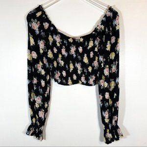 Hollister Women's Black Balloon-Sleeve Smoked Crop Top Floral Tunic Bohemian